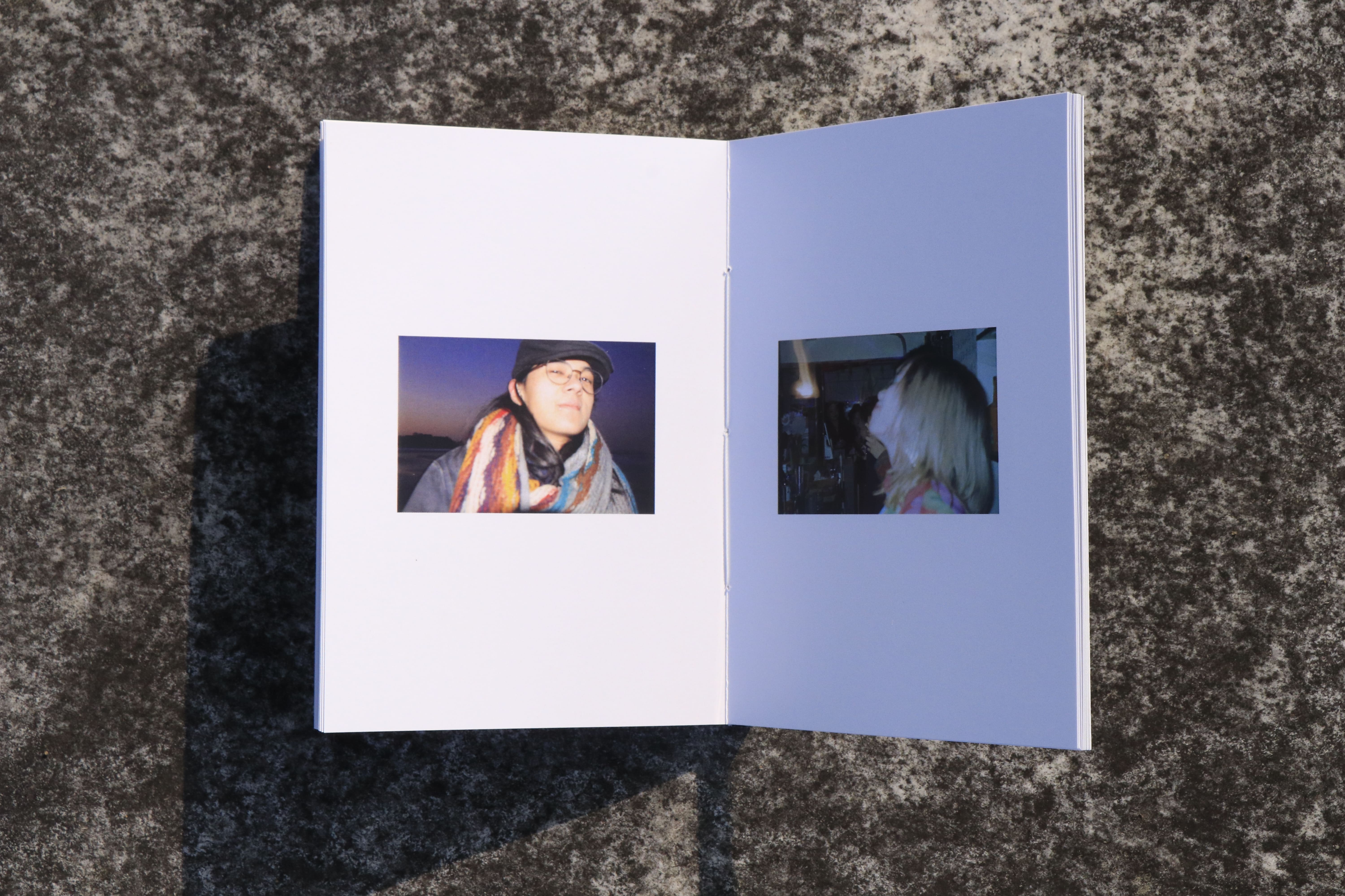 四季图鉴画册展开